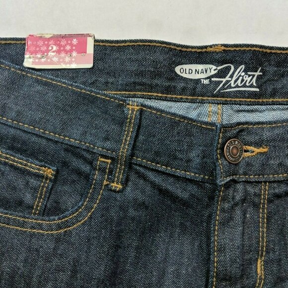 NWT Old Navy The Flirt Jean Booty Shorts Raw Hem 2 - Picture 3 of 5